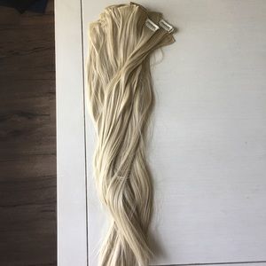 Hair extensions, NEVER WORN!